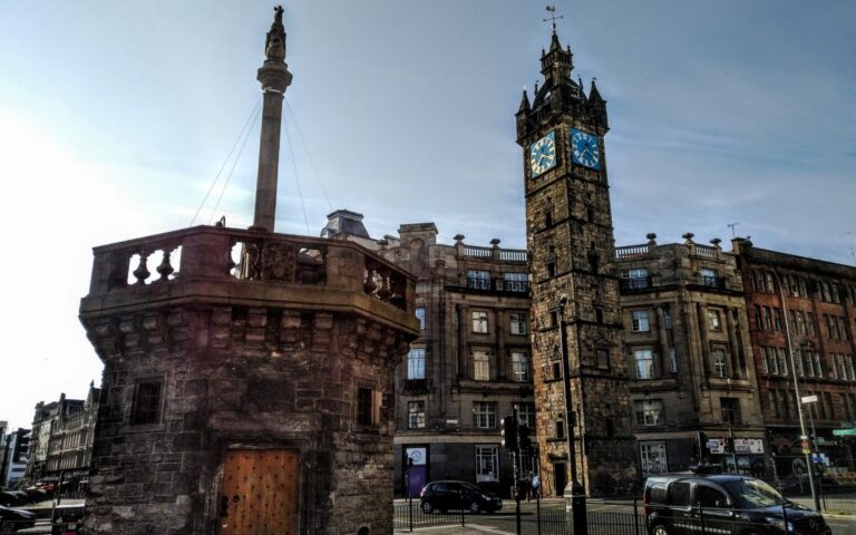 Glasgow Cross